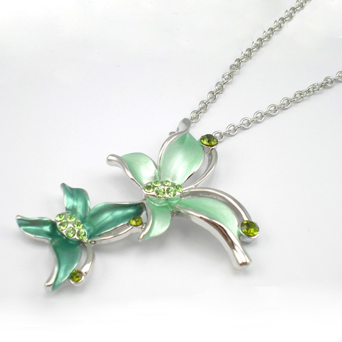 Double-butterflies Necklace